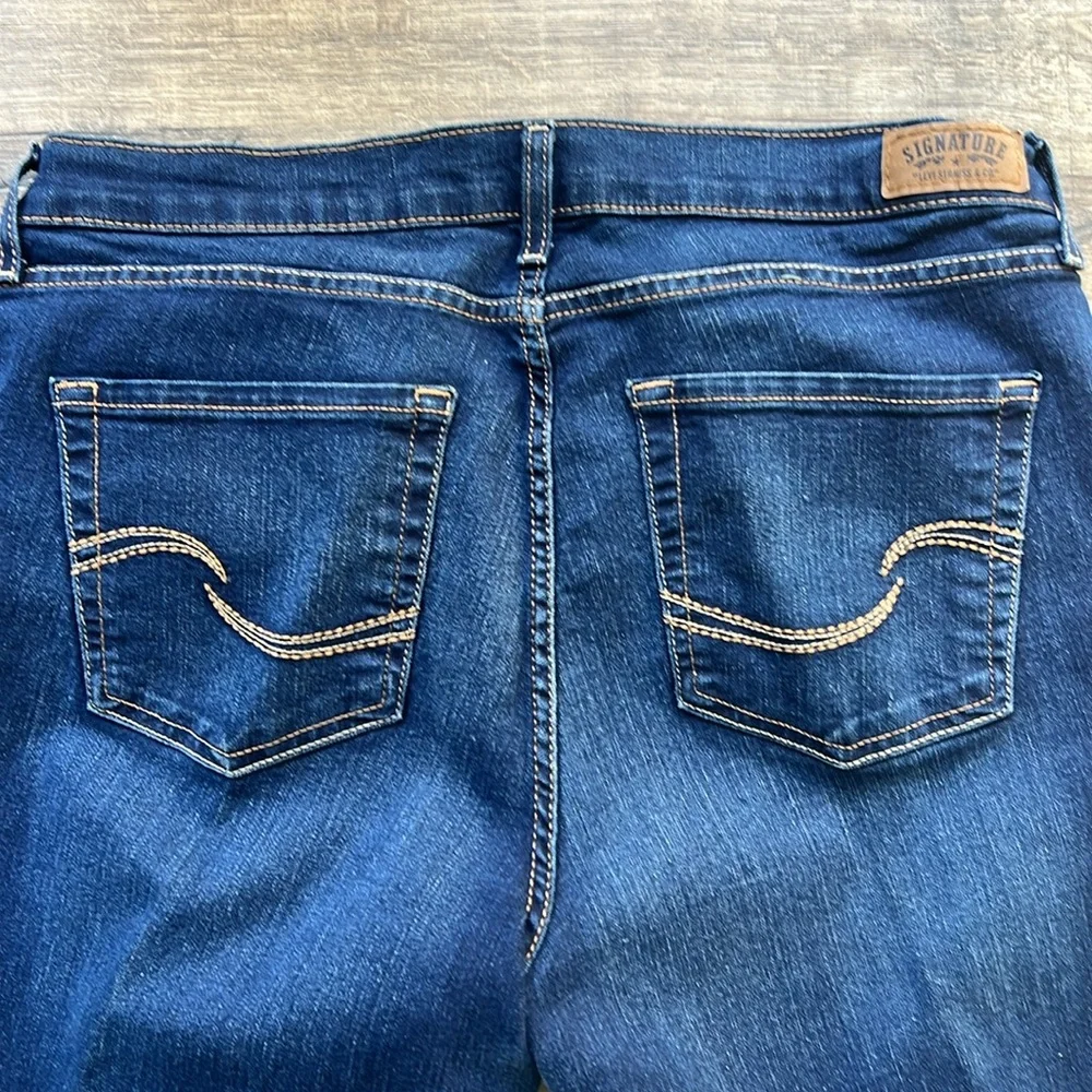 Levi’s stretchy Jeans - Picture 3 of 6